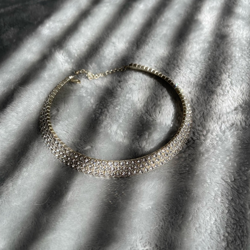 Elegant Silver Crystal Choker Necklace